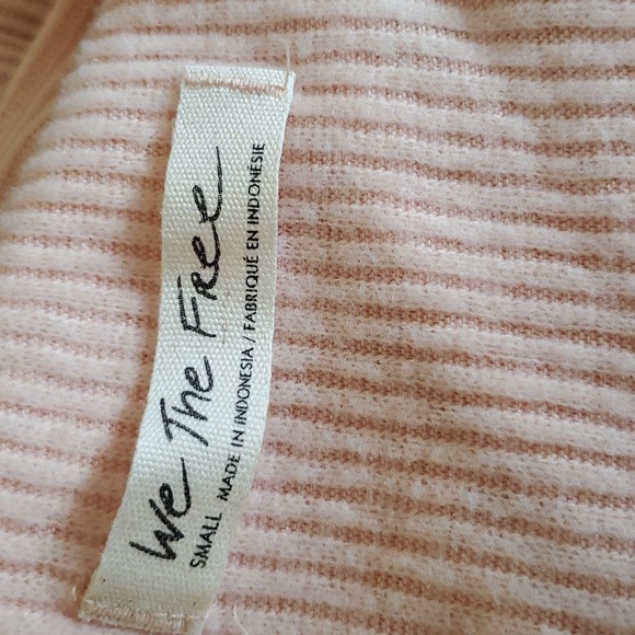 NWT Free People Main Squeeze  Hacci Top in Nectar Size Oversized Small - Picture 7 of 8